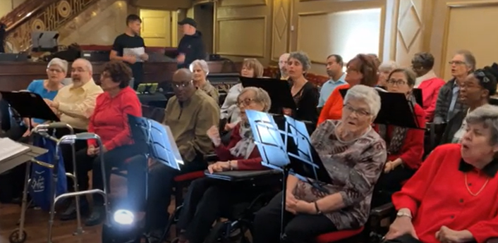 Les participants d’AVC Aphasie Laval, tous en chœur!