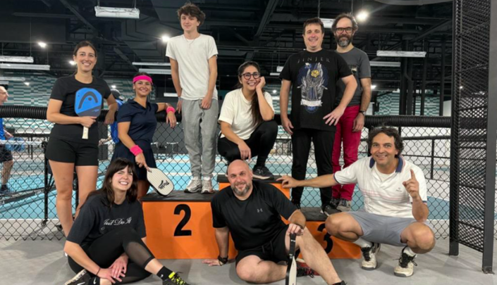 Retour sur l’activité Pickleball : une soirée haute en rires!